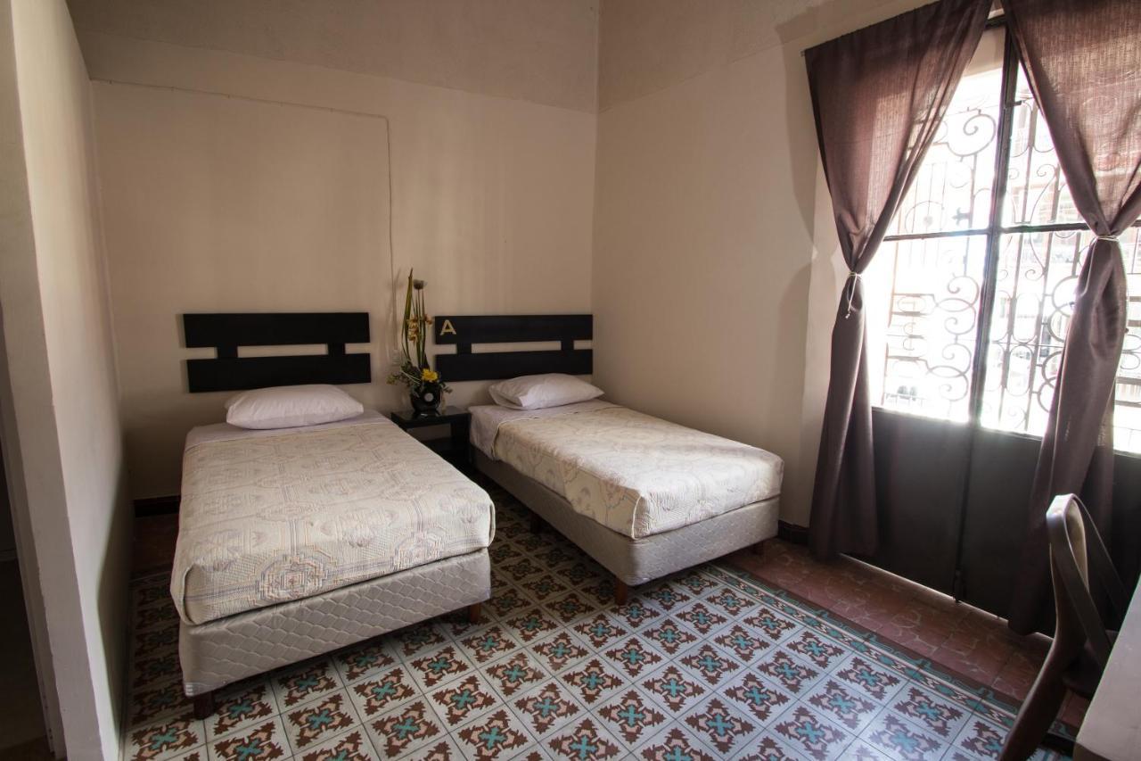 Casa De Juan Hostal خالابا المظهر الخارجي الصورة